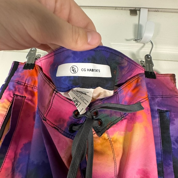 CG Habitat Men’s OG Athletic Fit 309 Board Swim Trunks Shorts Tie Dye Size 34 - Picture 7 of 10
